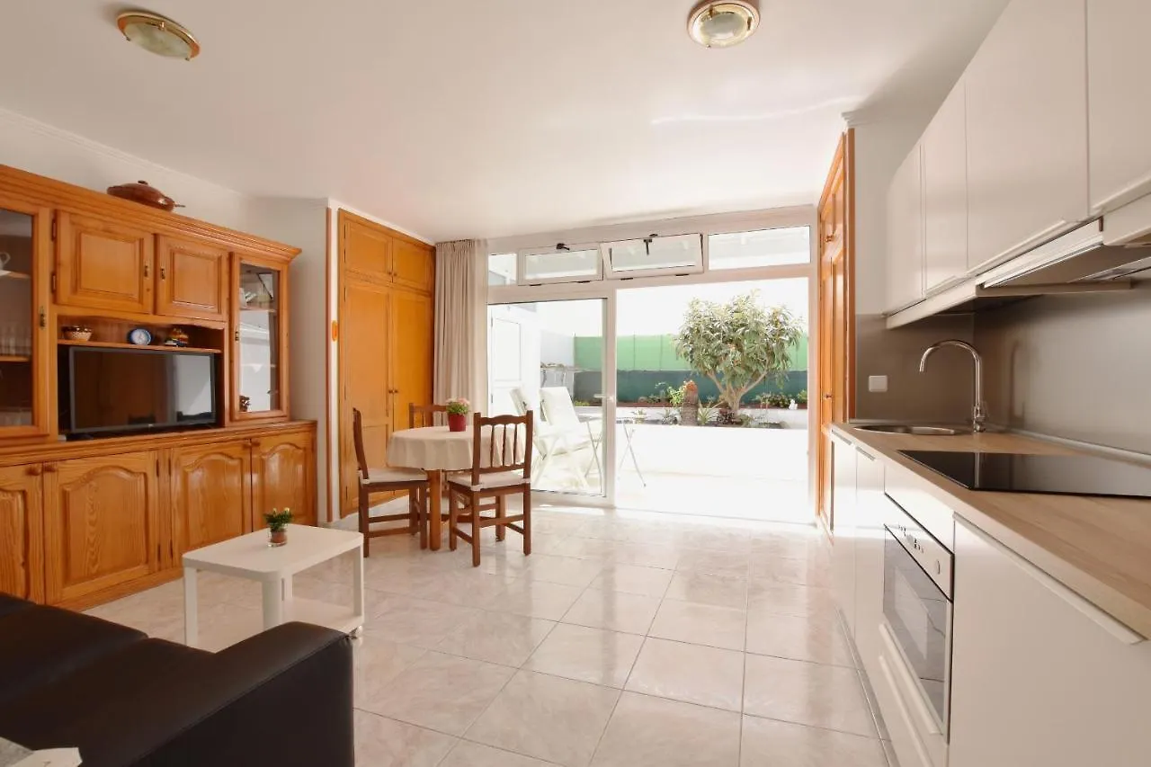 Colina Del Sol Lanzarote Pool With Sea View Apartment Tias 0*,